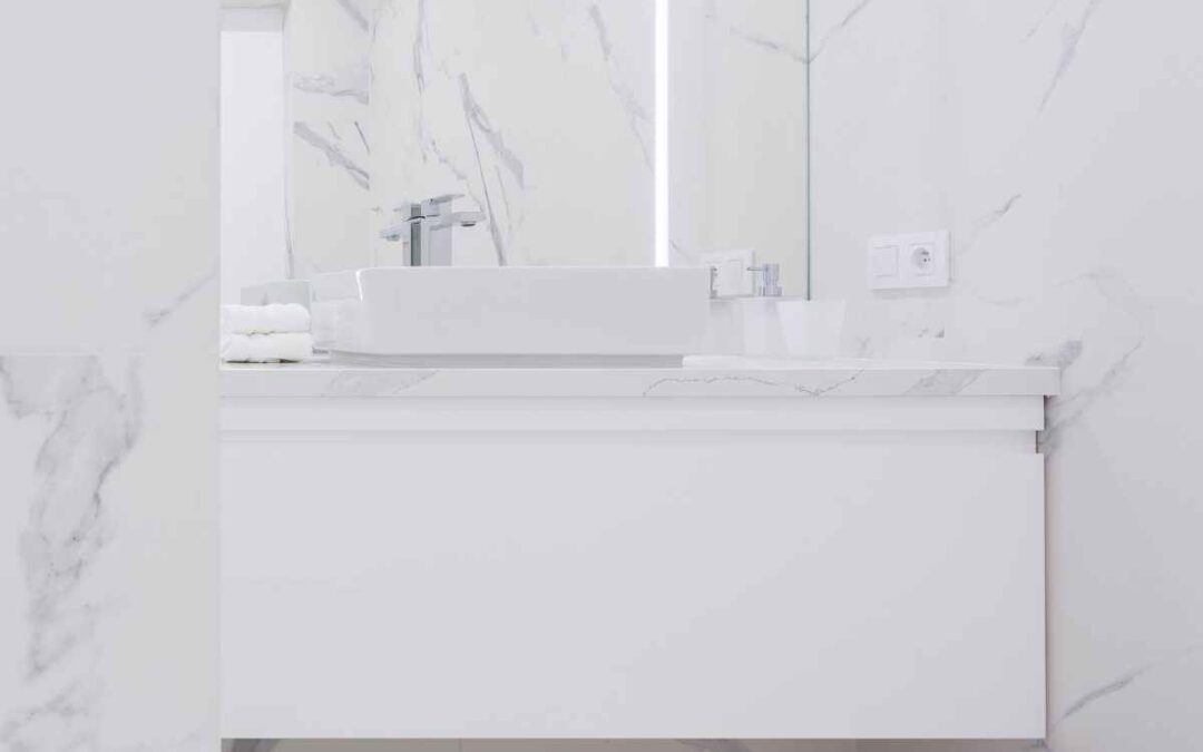 Neolith para baños: una alternativa al mármol